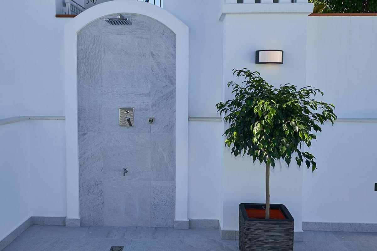 Hostal Boutique Aurora Нерха Екстер'єр фото