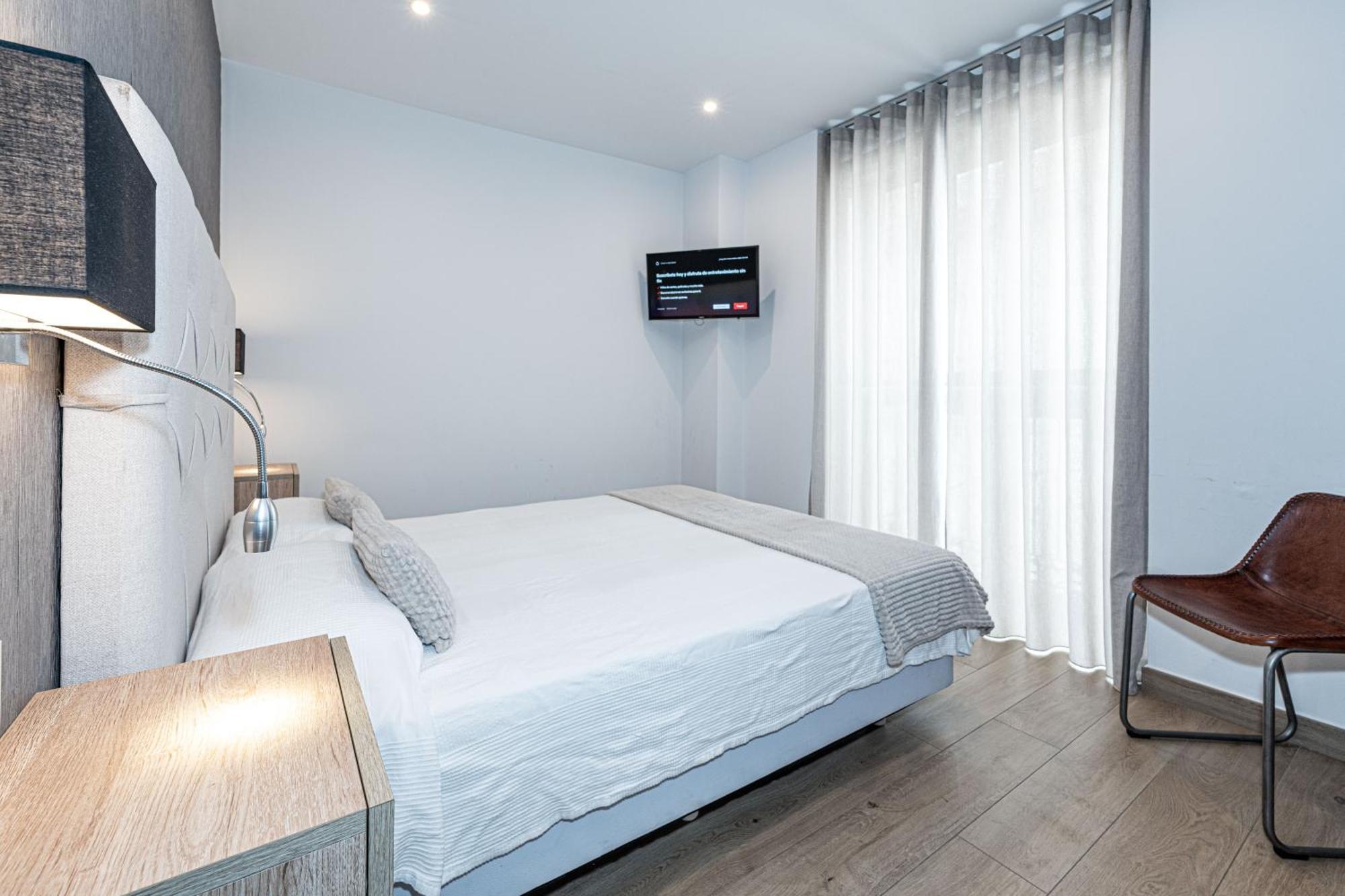 Hostal Boutique Aurora Нерха Екстер'єр фото